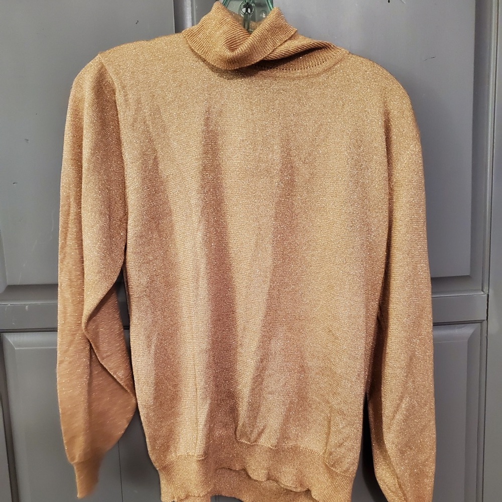 turtleneck sweater